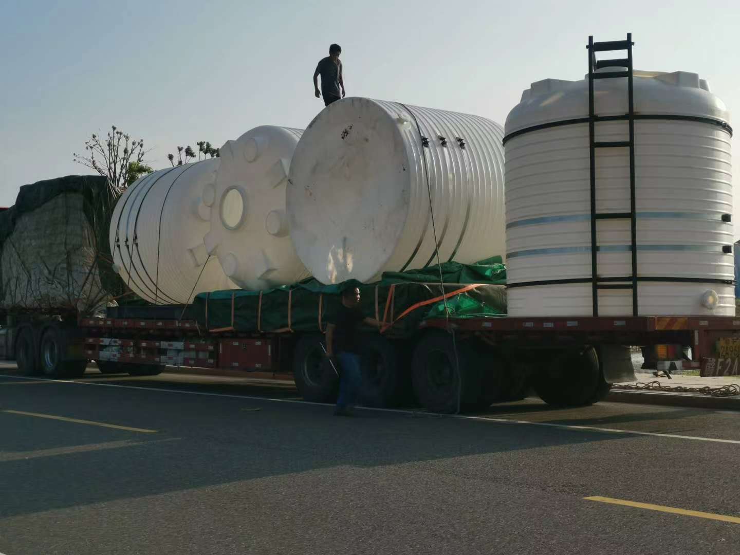 浙江绍兴塑料储罐设备工程