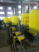 大容量黄色塑料水箱容器设备