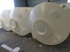 30吨塑料储罐生产制造商